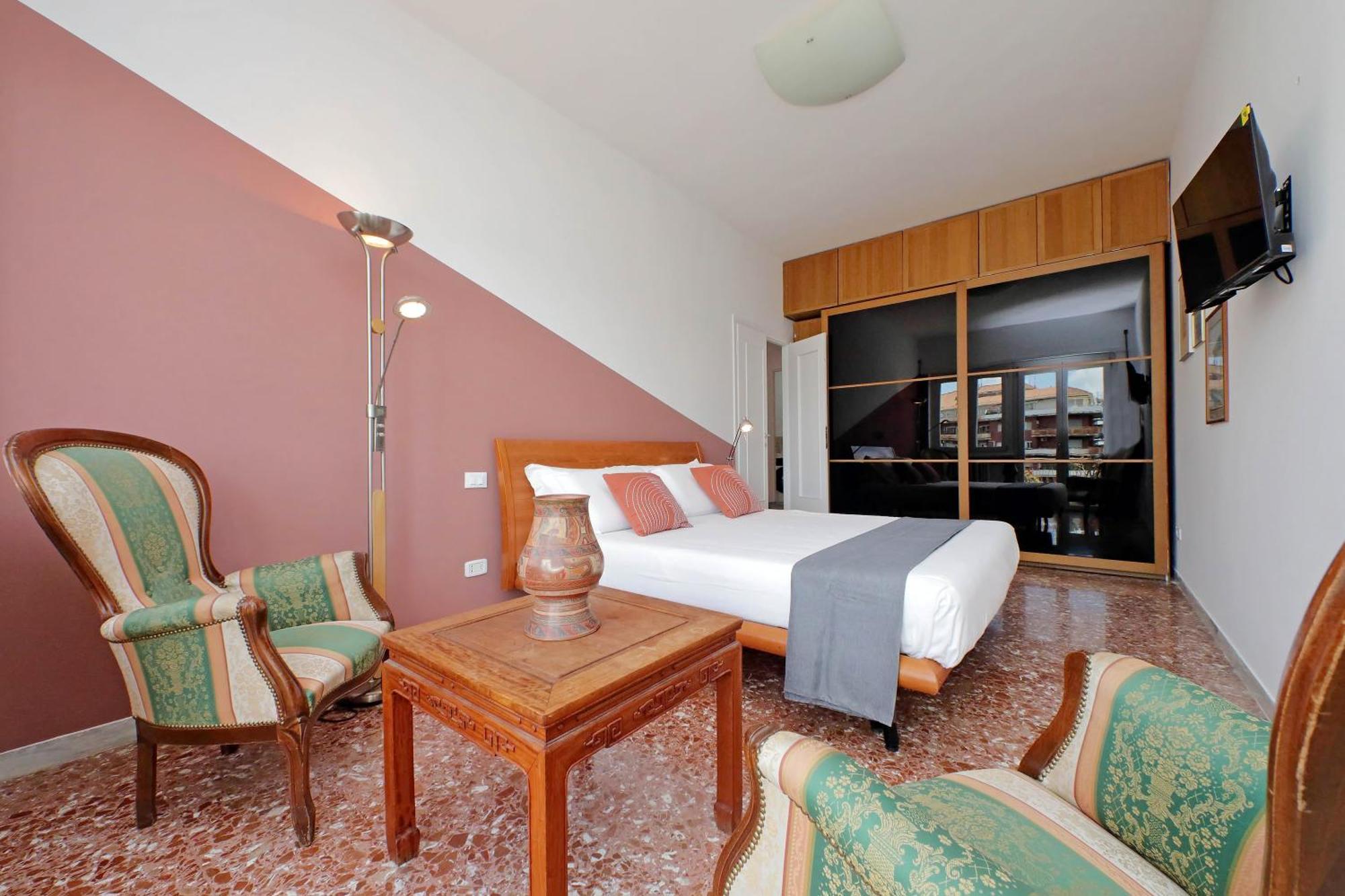Apartment Comfy For Family Next To Metro *